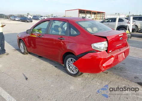 2009 Ford Focus Se z USA, uszkodzony, nr VIN 1FAHP35N39W120833